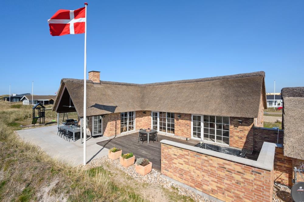 Sommerhus til 10 personer ved Søndervig