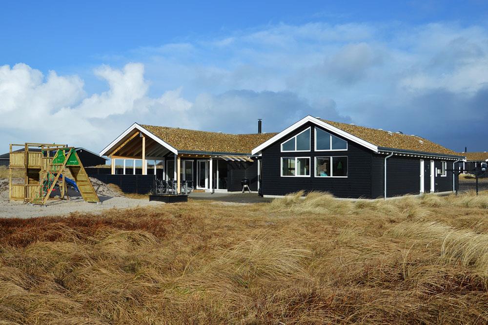 Sommerhus til 18 personer ved Søndervig