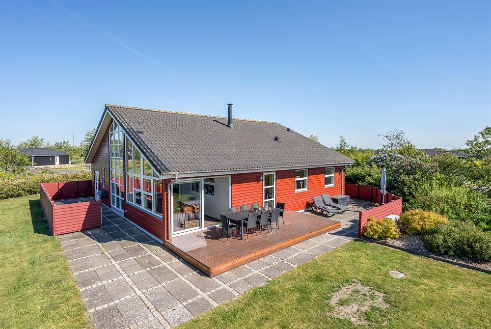 Sommerhus til 8 personer ved Skaven Strand