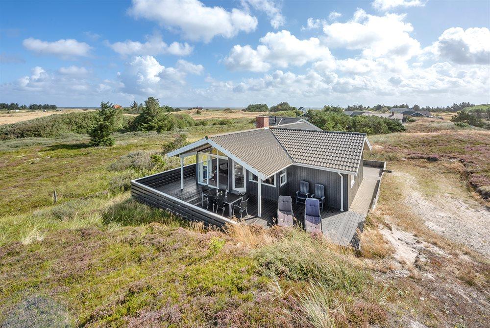 Sommerhus til 6 personer ved Bjerregård