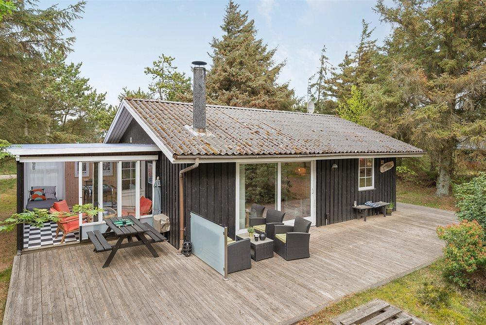 Sommerhus til 4 personer ved Bjerregård