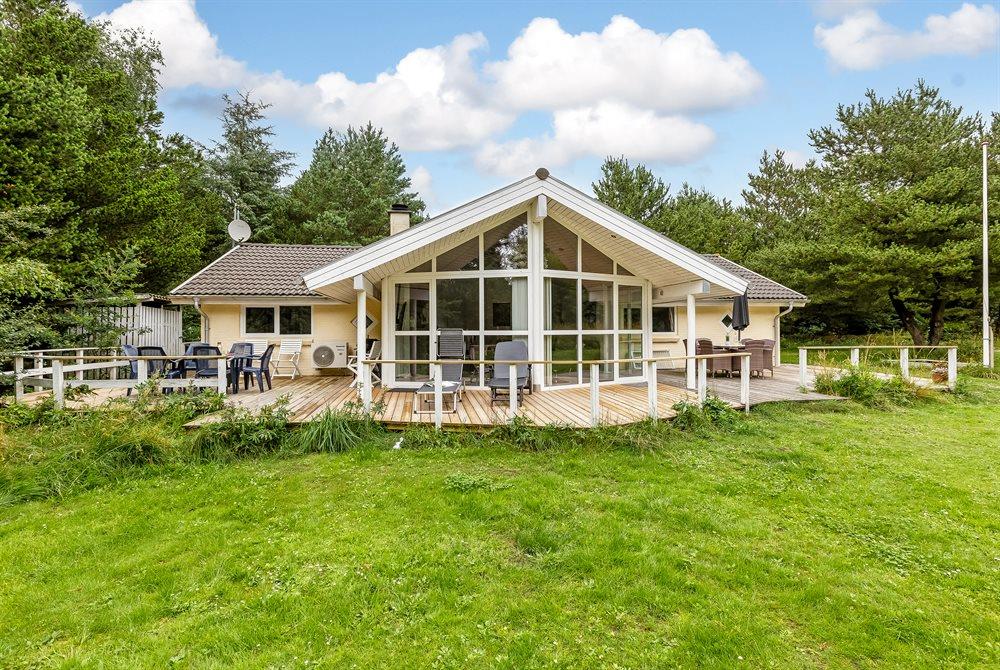 Ferienhaus in Söndervig für 10 Personen