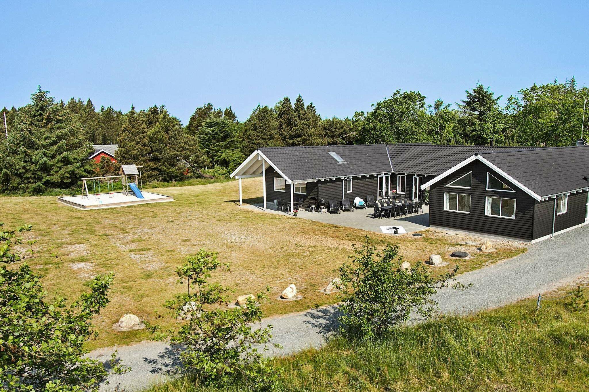 Sommerhus til 24 personer ved Blåvand