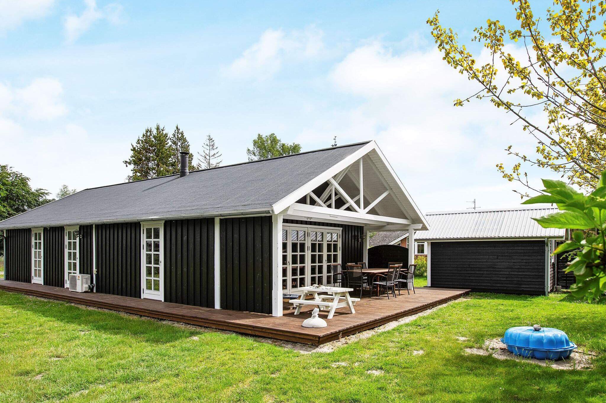 Sommerhus til 8 personer ved Rødby