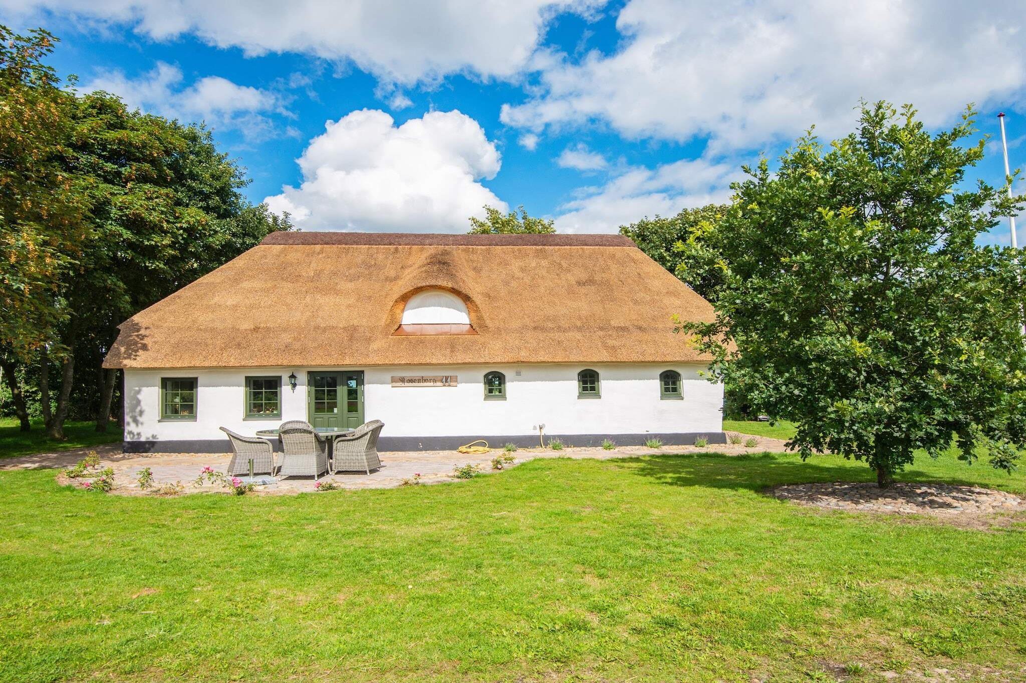 Sommerhus til 6 personer ved Varde