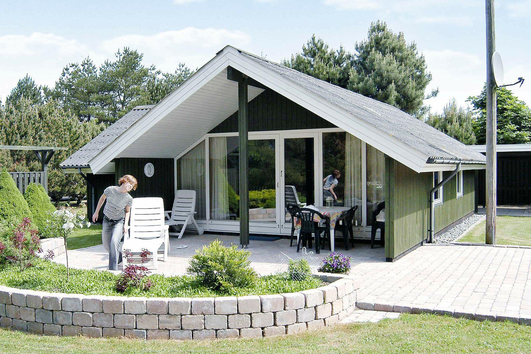 Sommerhus til 6 personer ved Idestrup