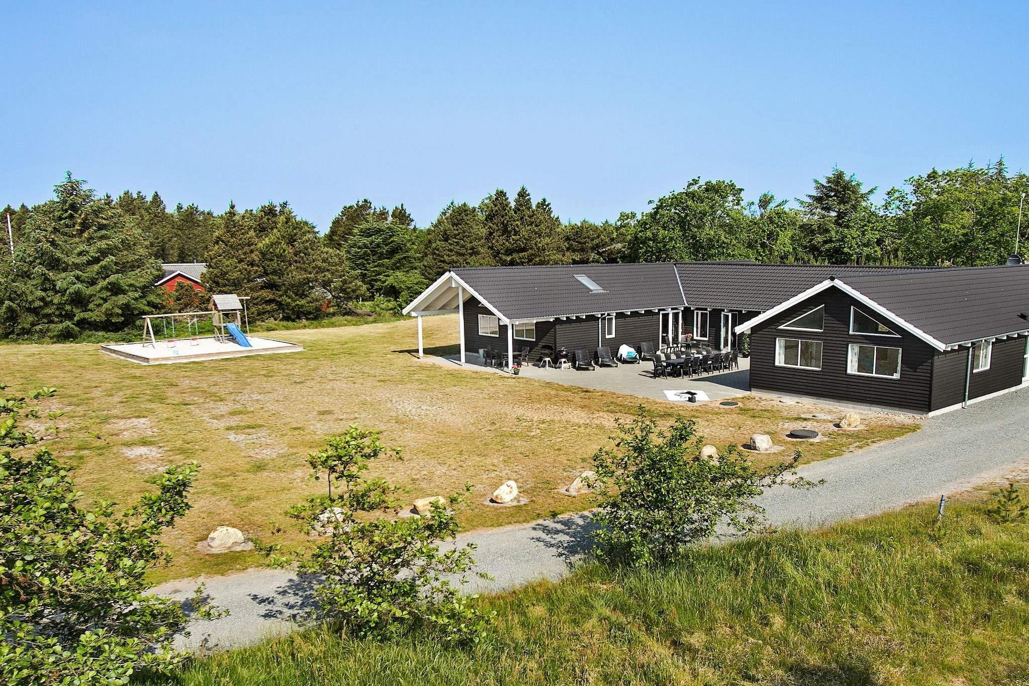 Sommerhus til 24 personer ved Blåvand