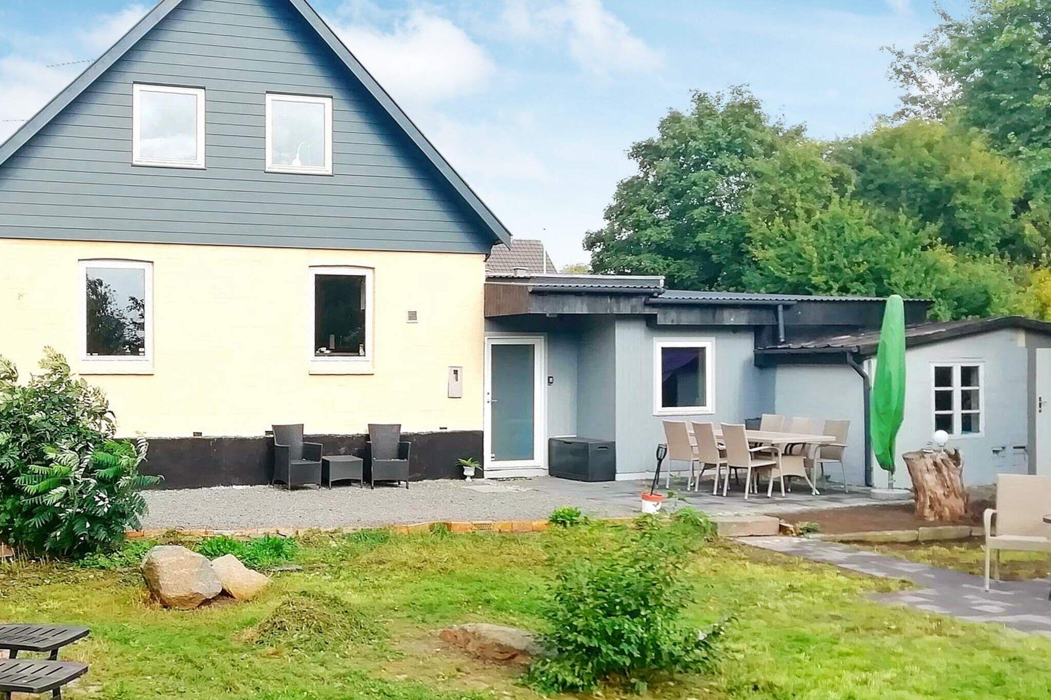 Sommerhus til 7 personer ved Åkirkeby
