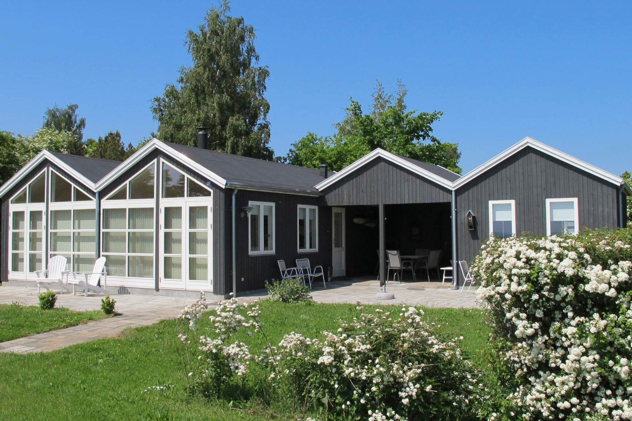 Sommerhus til 6 personer ved Nysted