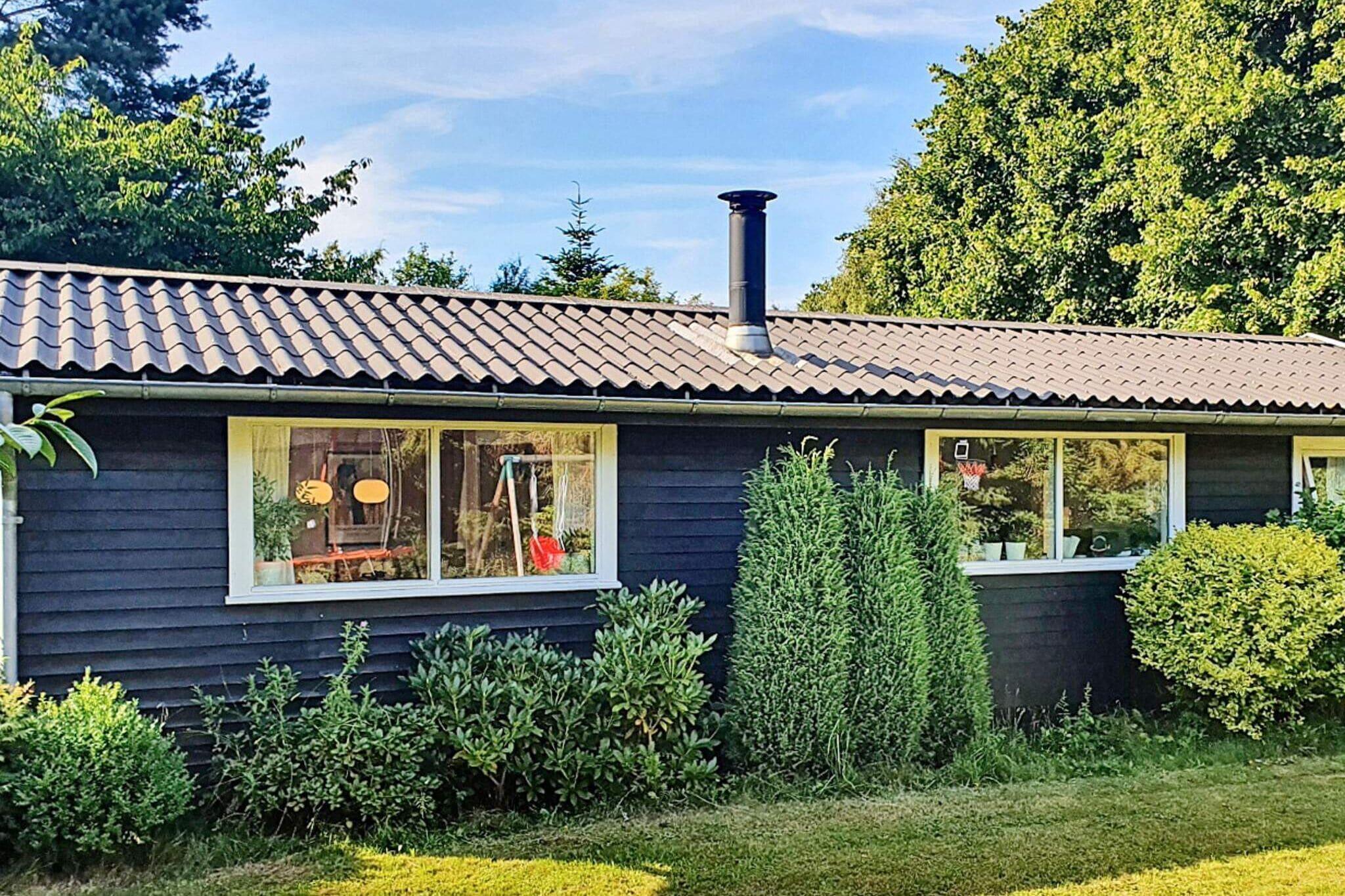 Sommerhus til 6 personer ved Højby