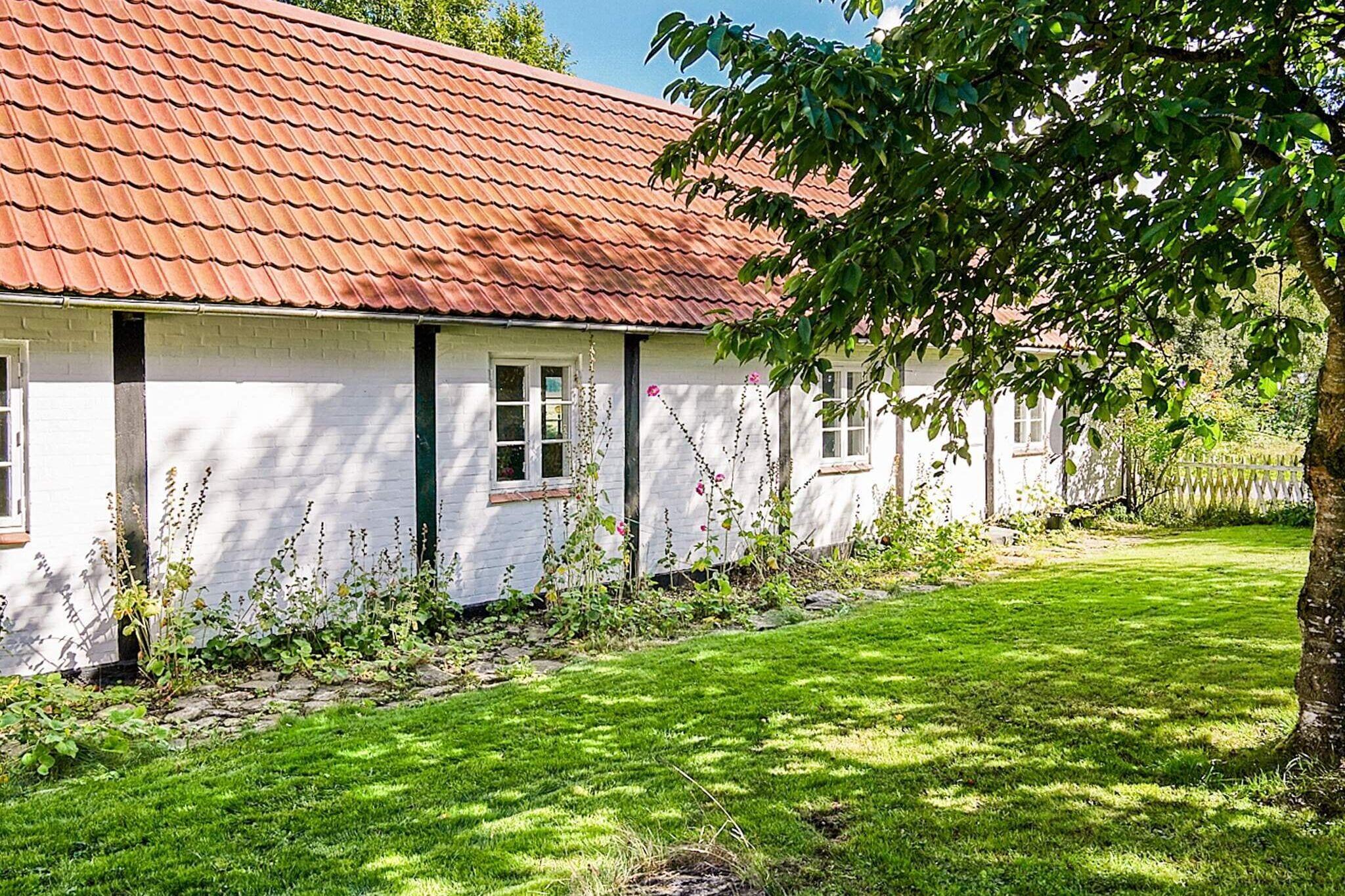 Sommerhus til 5 personer ved Åkirkeby