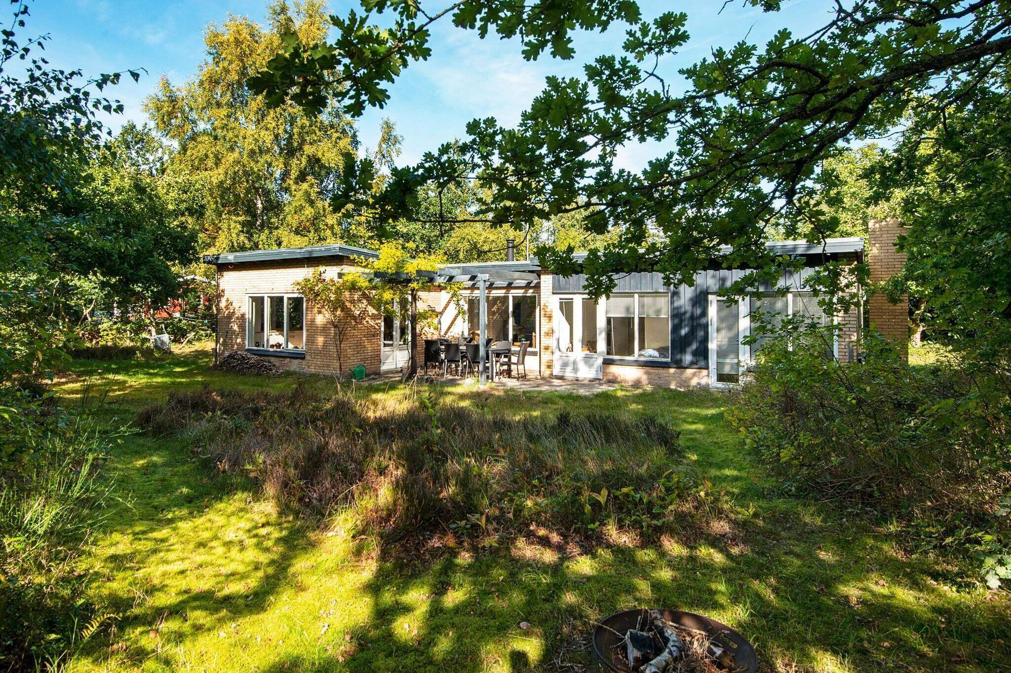Sommerhus til 7 personer ved Glesborg